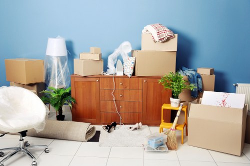 Sustainable man and van service supporting recycling and waste separation