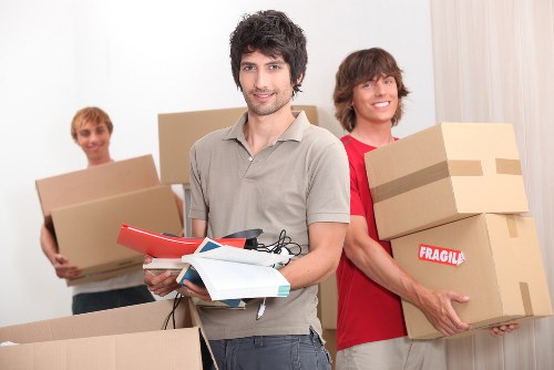 Local packing supplies suitable for flats, houses, and offices in Chiswick