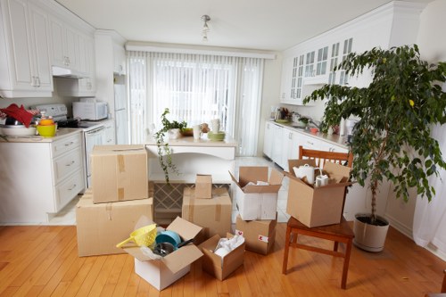 Man and van moving service in Chiswick for home relocation