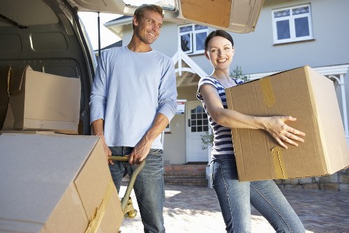 West London flat removal service supporting moves in Chiswick and nearby areas